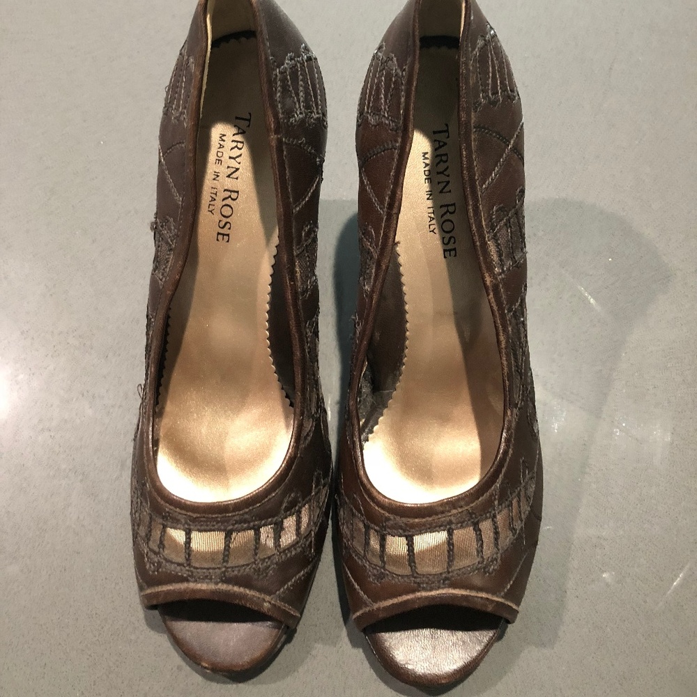 Taryn Rose peep toe pumps